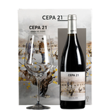 Garrafa de Cepa 21 em estojo com vidro