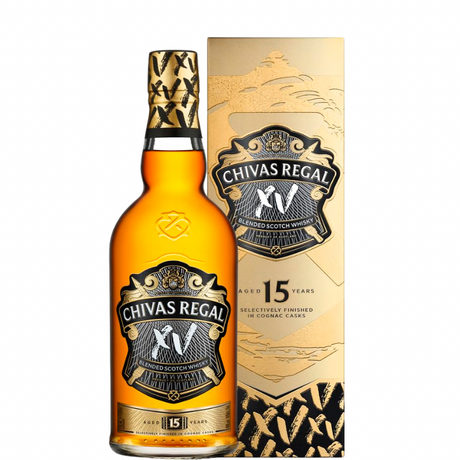 Garrafa de Chivas XV com estojo