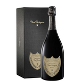 Garrafa de Dom Perignon Vintage 2015 com estojo