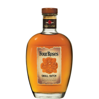 PEQUENO LOTE DE QUATRO ROSAS