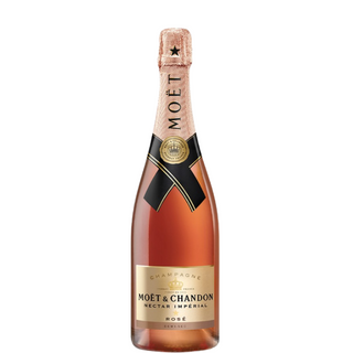 Moët & Chandon Nectar Imperial Rosé com luz