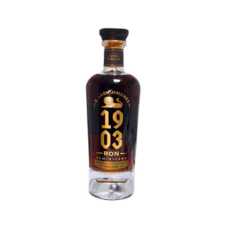 Ron E. León Jimenes 1903: Um legado de sabor e tradição